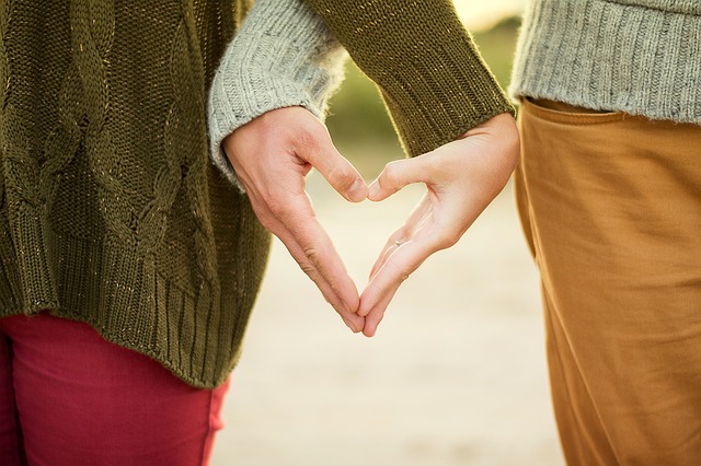 好きな人を振り向かせたい方必見！片思いが実る5つの方法♡