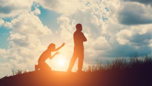 別れた元カレが忘れられない…復縁の可能性を高める方法とは♡