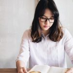 読書は仕事のスキルアップに役立つ!おすすめの理由と習慣にするコツ
