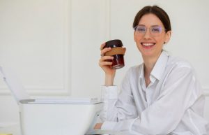 眼精疲労を内側から改善!おすすめサプリでスッキリの視界を